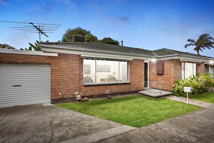 Main view of Homely unit listing, 2/46 Plummer Road, Mentone VIC 3194