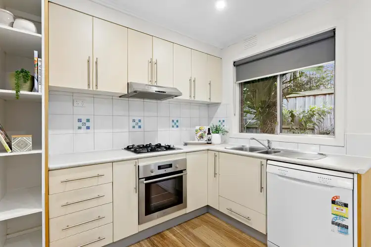 Fifth view of Homely unit listing, 2/46 Plummer Road, Mentone VIC 3194