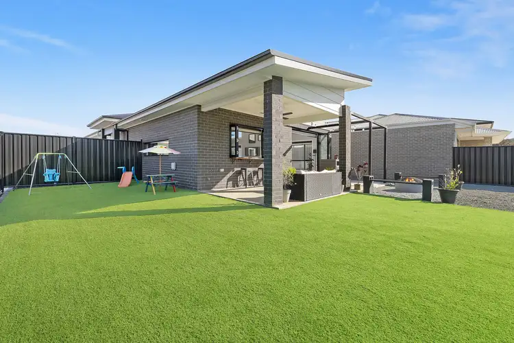 Fourth view of Homely house listing, 7 Judith Macintosh Crescent, Taylor ACT 2913