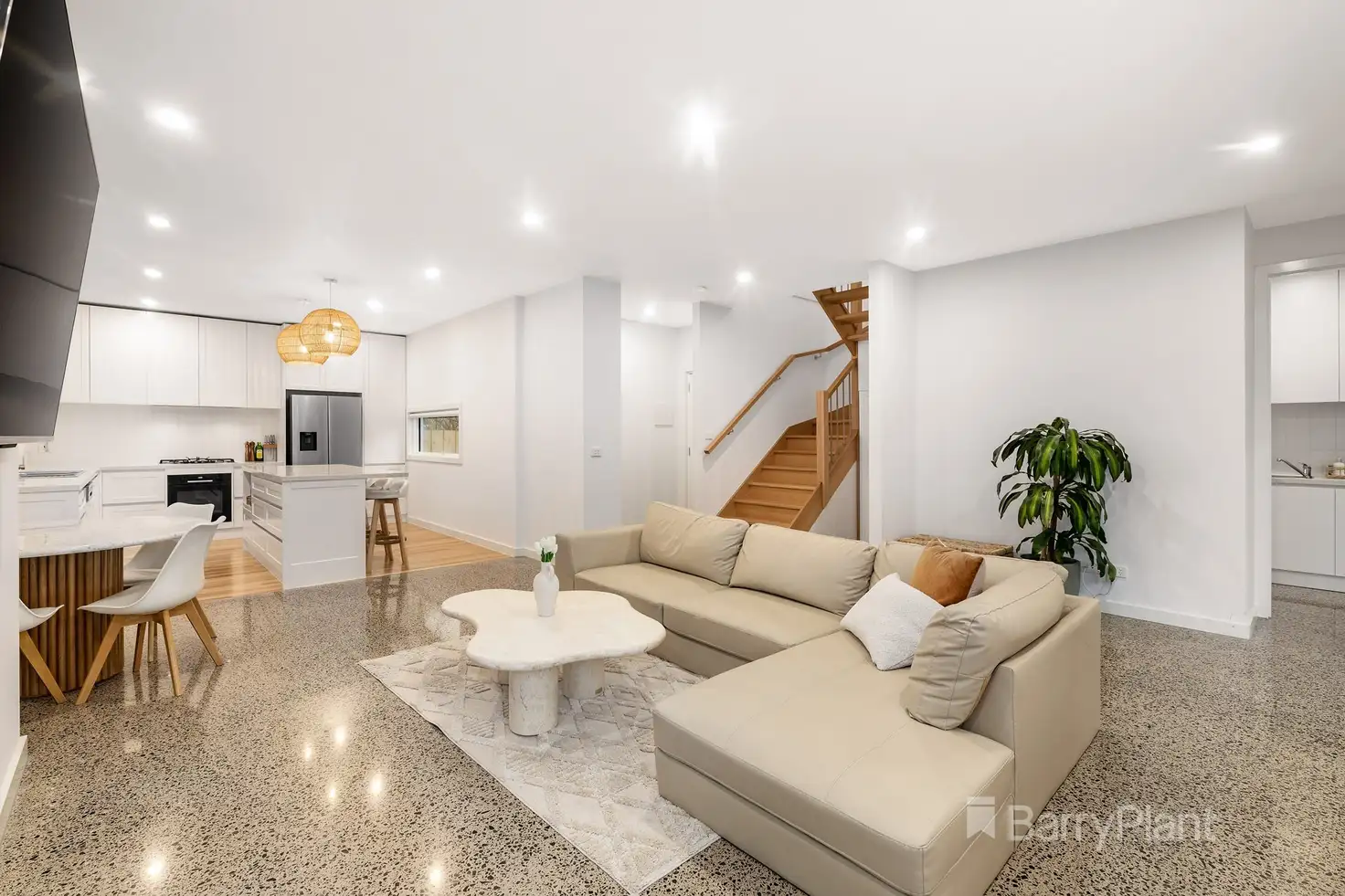 Main view of Homely unit listing, 2/18 Cousin Drive, Bayswater VIC 3153