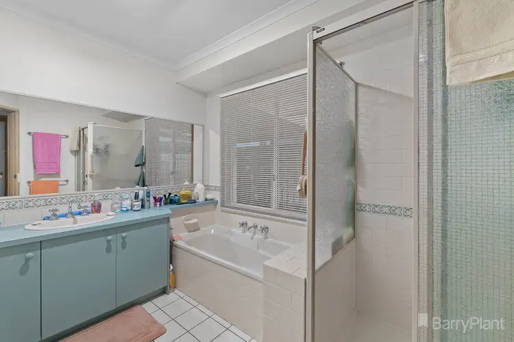 Fourth view of Homely house listing, 20 Boree Court, Berwick VIC 3806