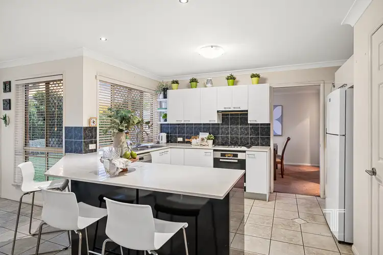Fifth view of Homely house listing, 13 Pembridge Place, Carindale QLD 4152