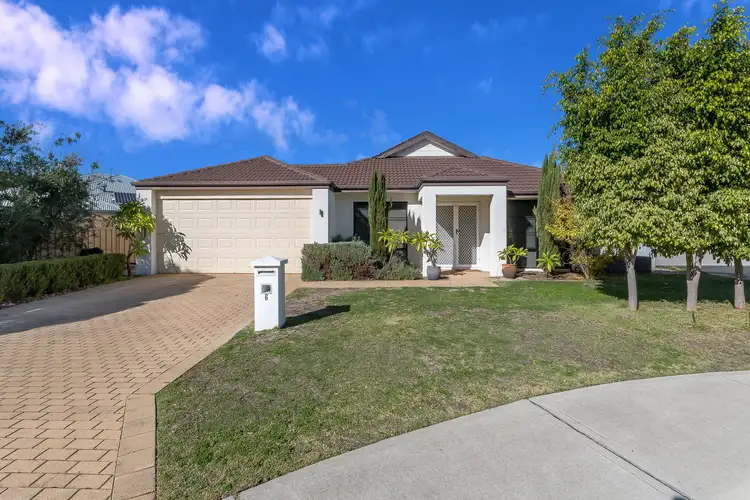 6 Garron Rest, Canning Vale WA 6155