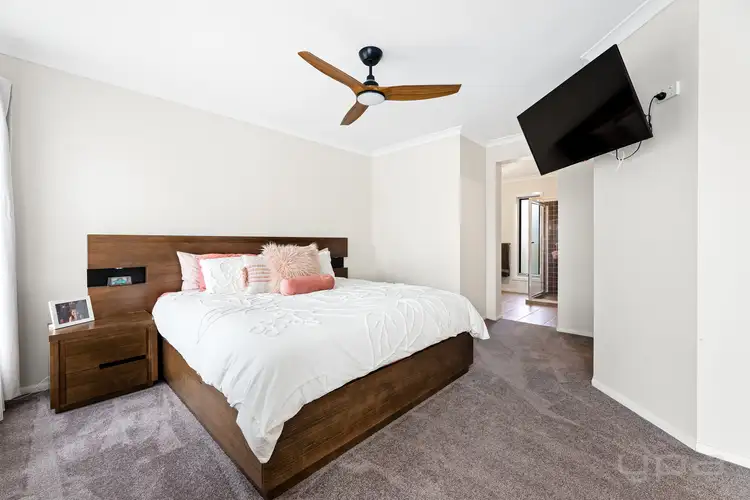 Second view of Homely house listing, 7 Moonah Court, Wyndham Vale VIC 3024
