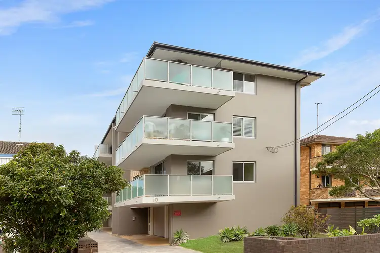 Sixth view of Homely apartment listing, 4/10 Mactier Street, Narrabeen NSW 2101