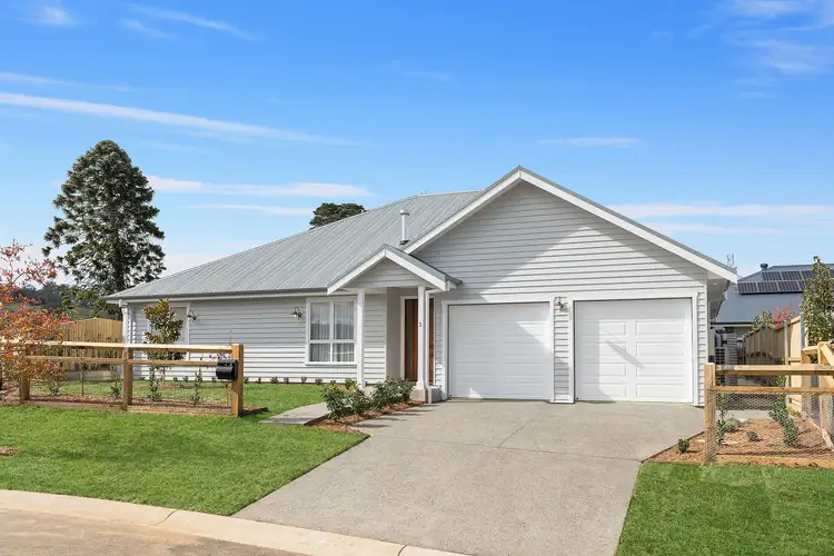 2 Warwick Close, Bowral NSW 2576