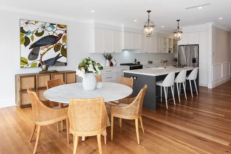 Sixth view of Homely house listing, 2 Warwick Close, Bowral NSW 2576