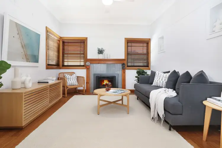 9 Lismore Street, Bellambi NSW 2518