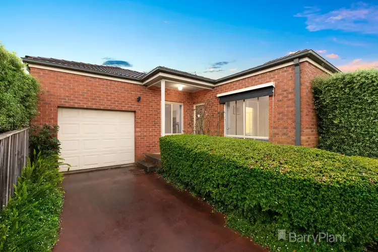 Main view of Homely unit listing, 2/8 Royston Avenue, Berwick VIC 3806