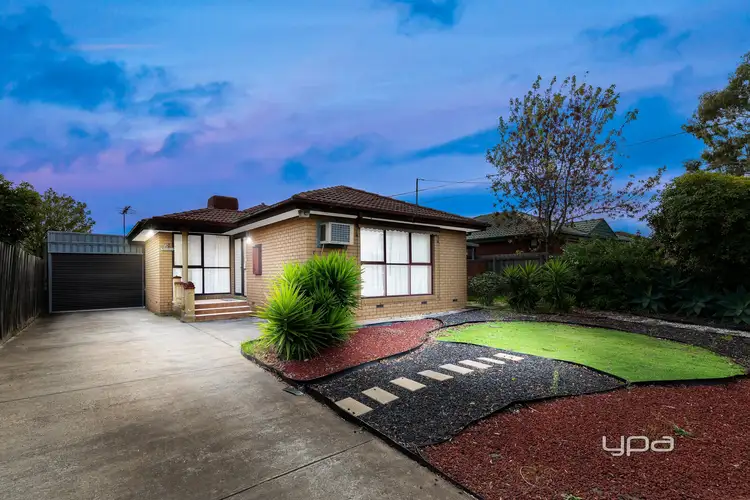 6 Waranga Crescent, St Albans VIC 3021