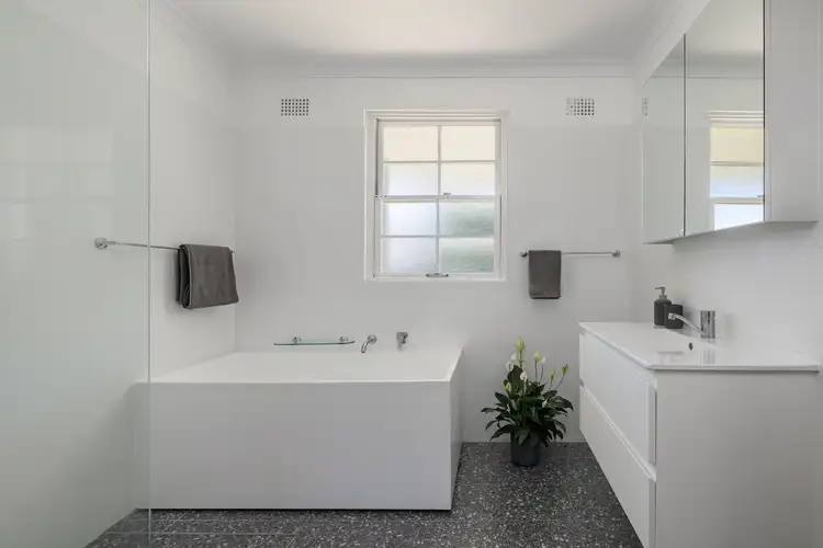 Fourth view of Homely house listing, 380 Bobbin Head Road, North Turramurra NSW 2074