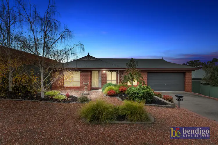 Main view of Homely house listing, 8 Alpina Place, Kangaroo Flat VIC 3555