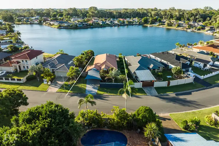 19 Lefroy Drive, Coombabah QLD 4216