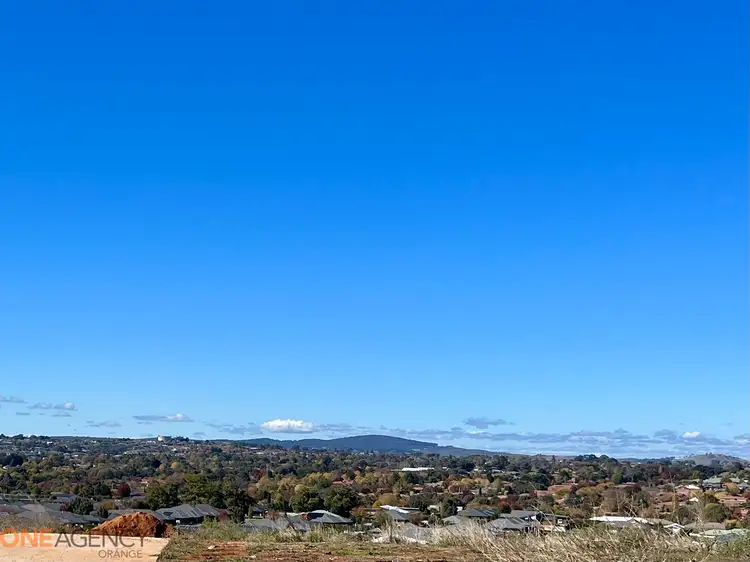 9 Kanzi Close, Orange NSW 2800