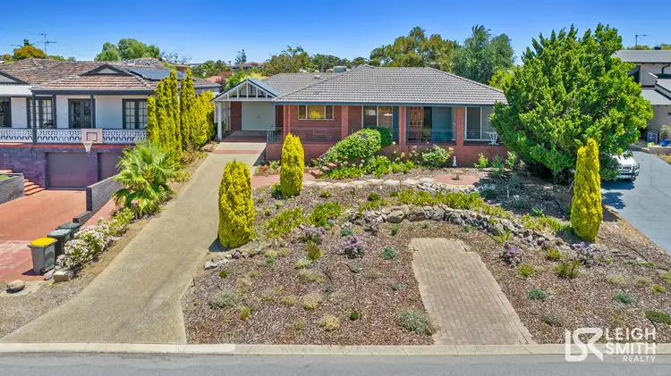 18 Carina Circle, Halls Head WA 6210