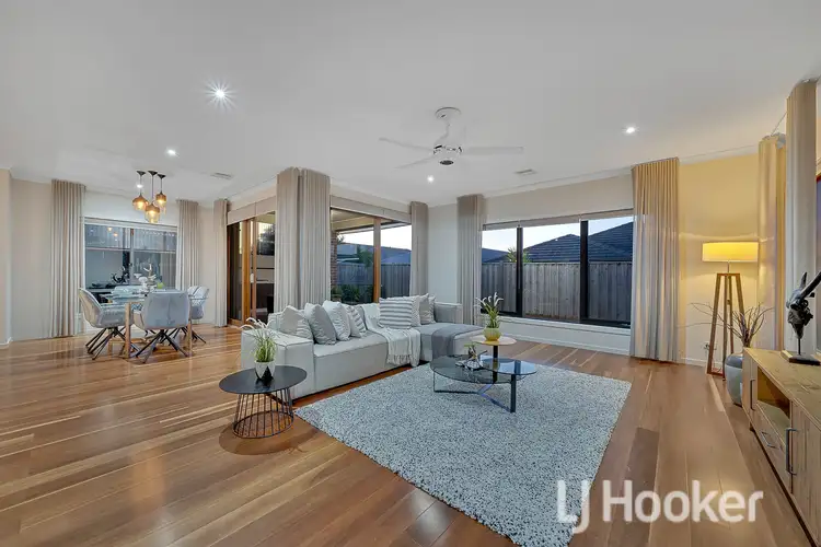 Sixth view of Homely house listing, 35 Newbridge Boulevard, Clyde North VIC 3978