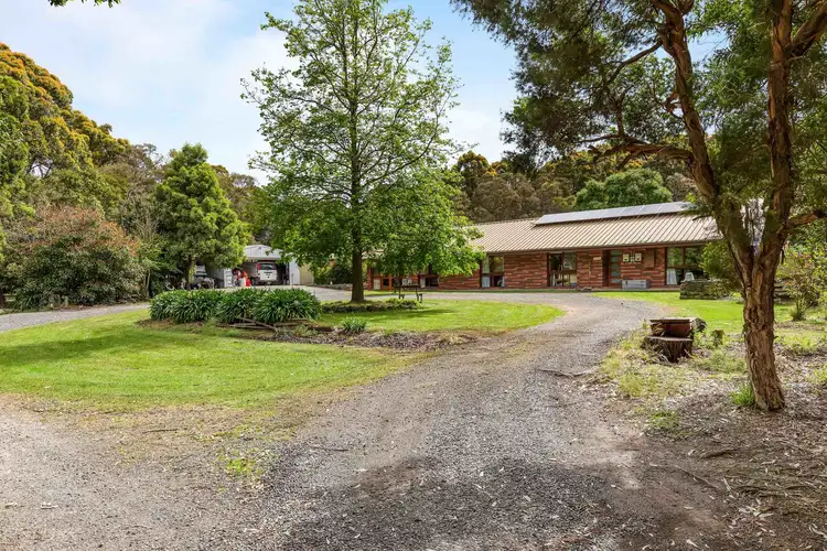 885 Ballan-Egerton Road, Mount Egerton VIC 3352