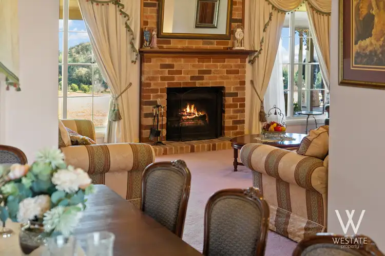 Fifth view of Homely house listing, 19 Huaba Close, Robin Hill NSW 2795