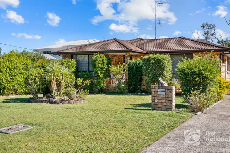 15 Paradise Avenue, Forster NSW 2428
