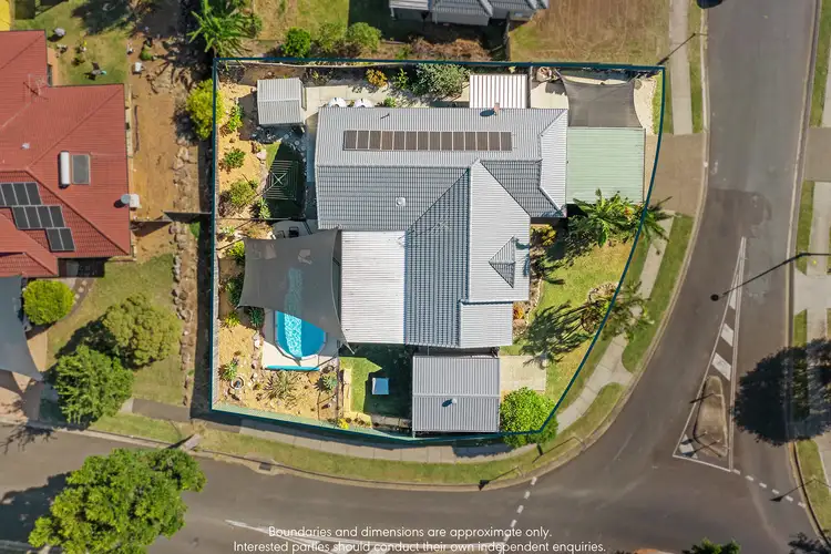 2 Benjamina Drive