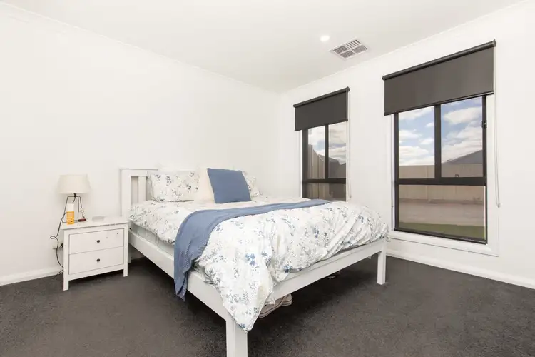 Sixth view of Homely house listing, 2/13 Shiraz Court, Mildura VIC 3500