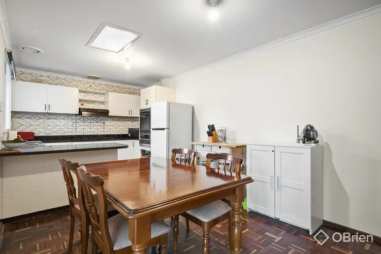 Fourth view of Homely house listing, 8 Heatherdew Close, Endeavour Hills VIC 3802