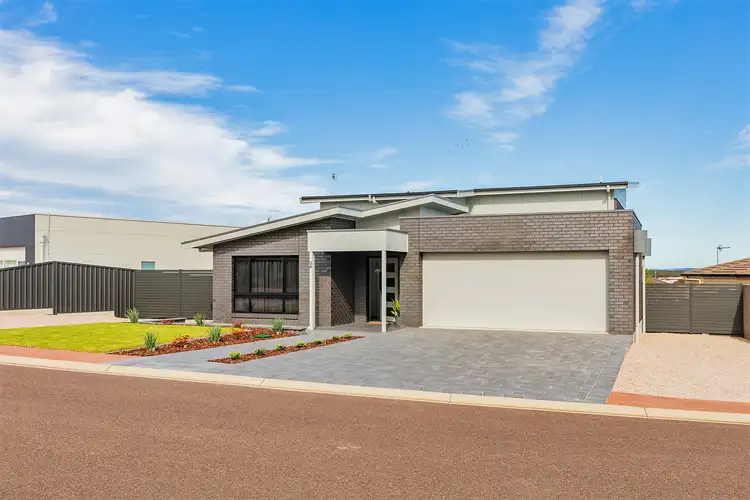 28 Windamere Crescent, Port Lincoln SA 5606