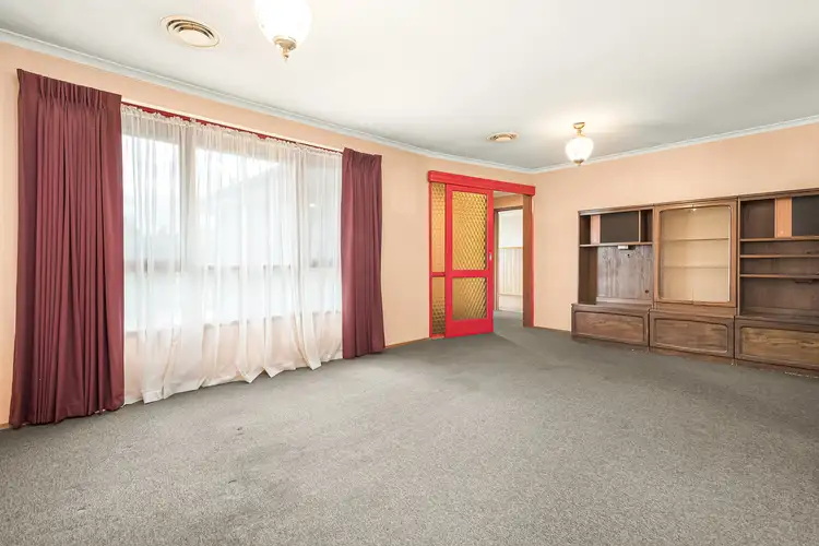 Second view of Homely house listing, 2 Aten Place, Tullamarine VIC 3043