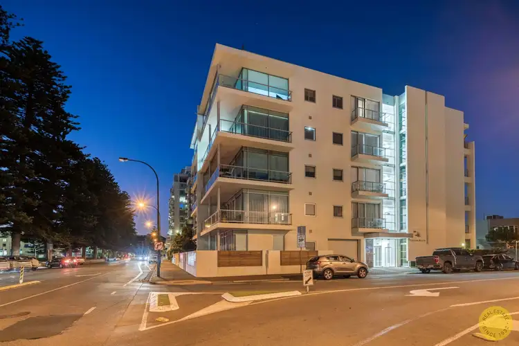 13/18 Colley Terrace, Glenelg SA 5045