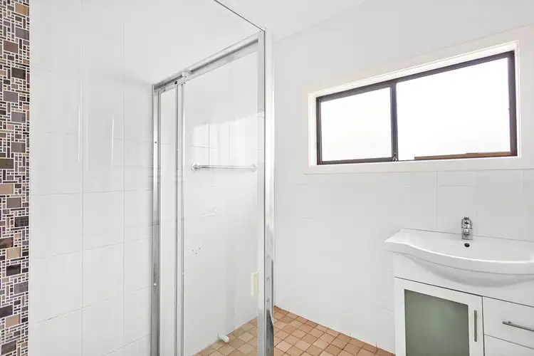 Fifth view of Homely unit listing, 132 Lakeview Parade, Primbee NSW 2502