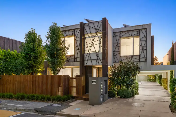 1/17A Peel Street, Kew VIC 3101