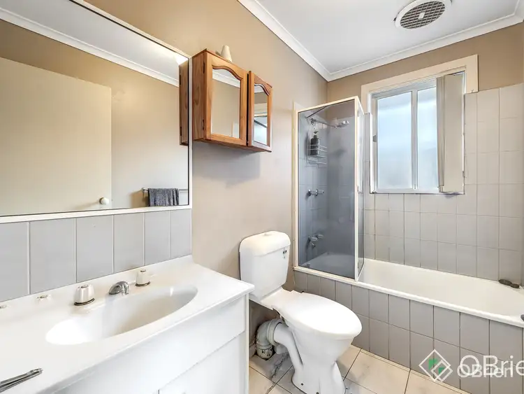 Sixth view of Homely unit listing, 25 Trinacria Court, Deer Park VIC 3023