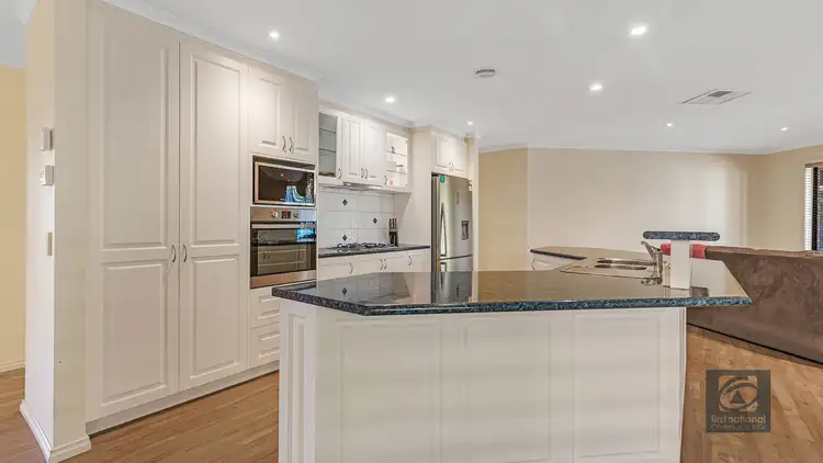 Fourth view of Homely house listing, 6 Westwood Place, Echuca VIC 3564