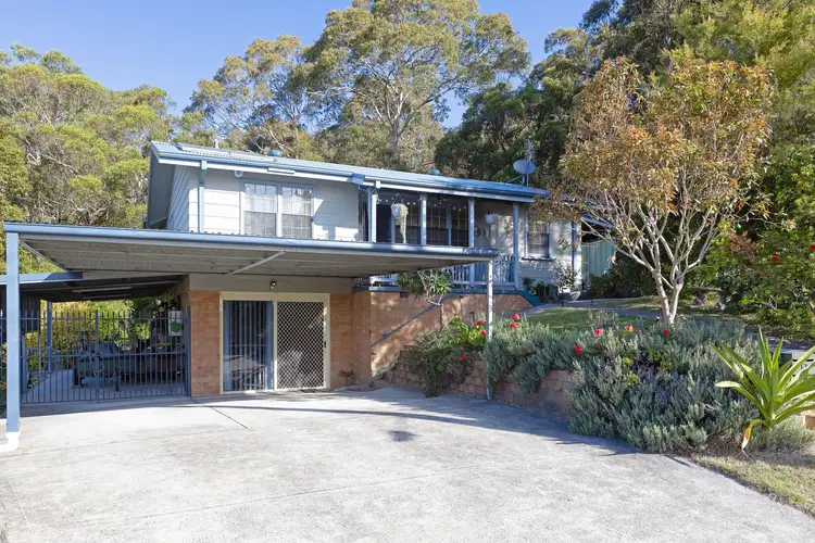 11 Yurla Close, Toronto NSW 2283
