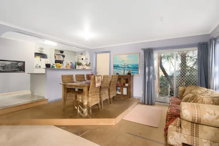 Second view of Homely house listing, 4 Bright Court, Drouin VIC 3818