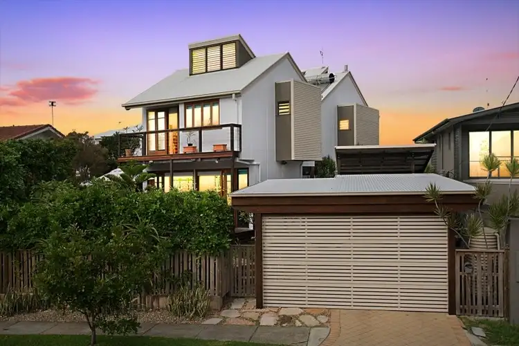 22 Francis Street, Mermaid Beach QLD 4218