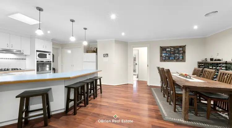 Fifth view of Homely house listing, 14 Grove Gardens, Berwick VIC 3806