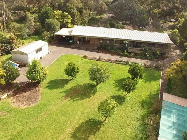28 Vista Court, Somerville VIC 3912