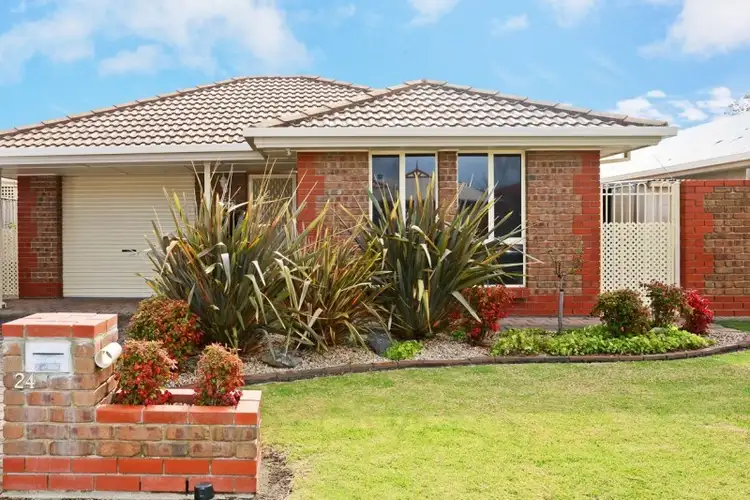 24 Matthew Flinders Drive, Encounter Bay SA 5211