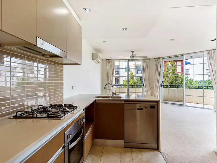 Fourth view of Homely unit listing, 1021/3029 The Boulevard, Carrara QLD 4211