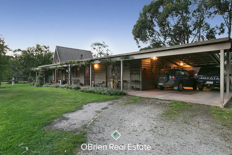 120 Shelton Road, Pakenham Upper VIC 3810