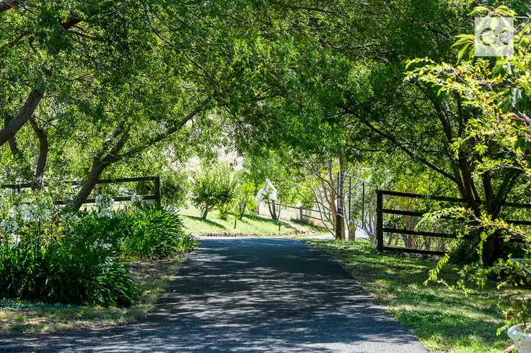 48 Badenoch Road, Carey Gully SA 5144