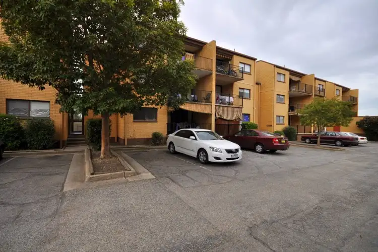 33/429 McDonald Road, Lavington NSW 2641