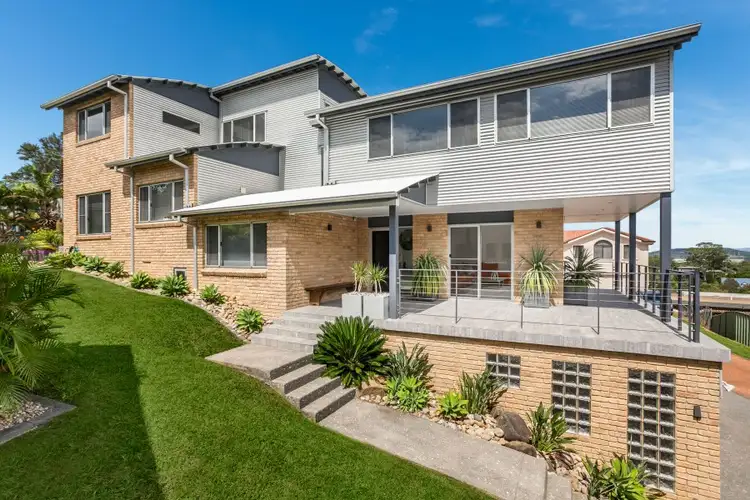 11 Powell Street, Mangerton NSW 2500