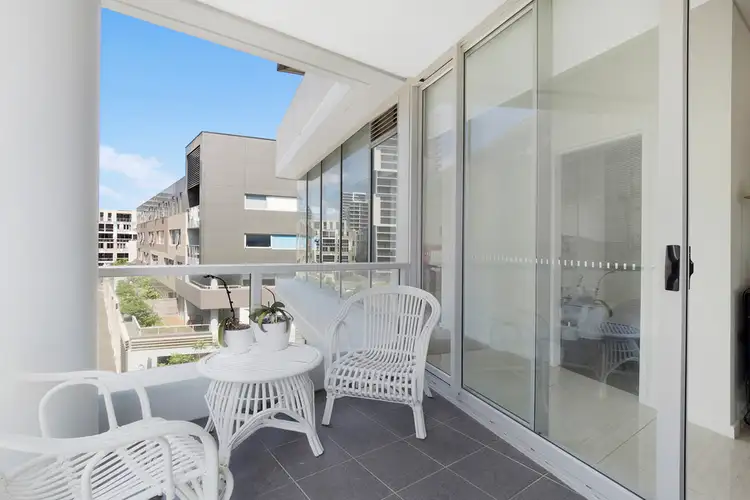 25/6a Defries Avenue, Zetland NSW 2017