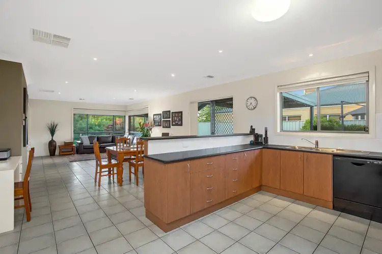 Sixth view of Homely house listing, 27 Memorial Drive, Wodonga VIC 3690
