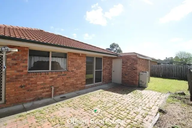 Fifth view of Homely unit listing, 6/11-13 Carlyle Street, Pakenham VIC 3810