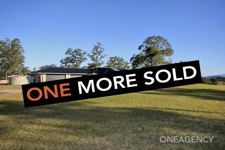 8 Wattle Place, Yarravel NSW 2440