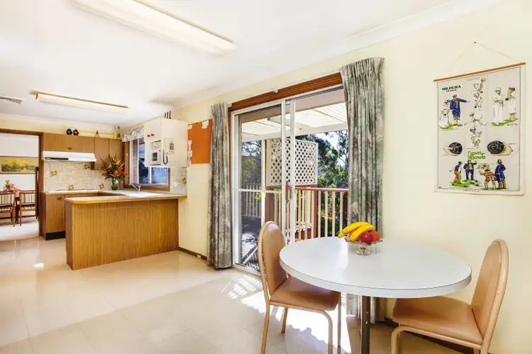 Fifth view of Homely house listing, 6 Barrakee Place, Westleigh NSW 2120