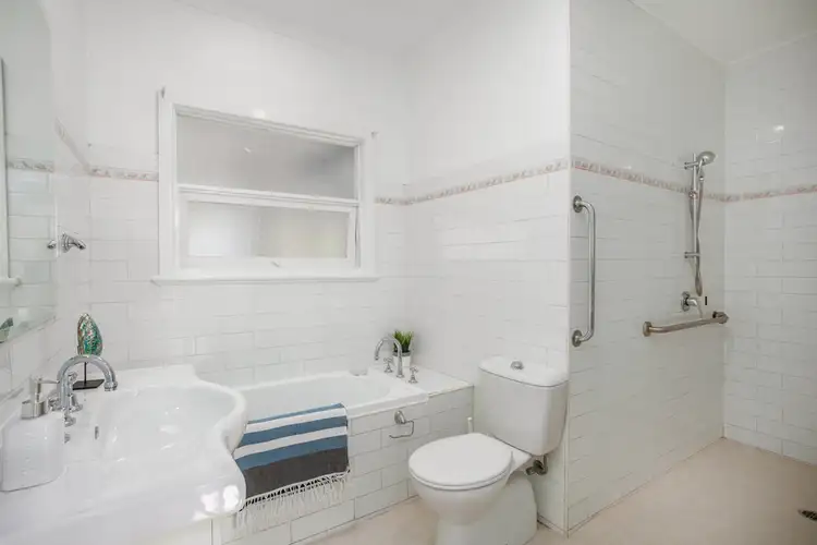 Sixth view of Homely house listing, 2 Foothills Road, Mount Ousley NSW 2519